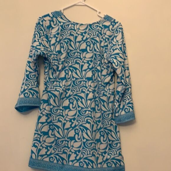 Amanda Blue blue and white tunic. Size S. Length 26”EUC - Picture 5 of 6